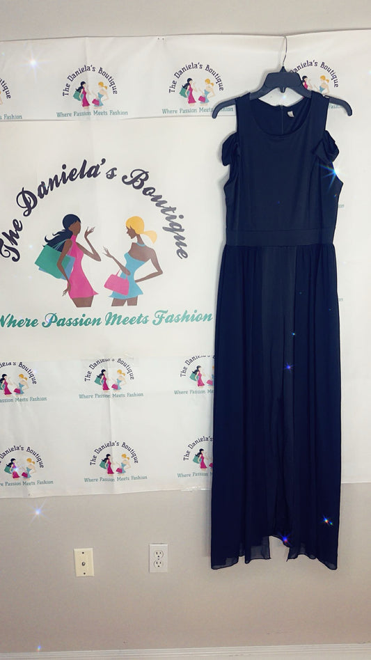 Black Sleeveless Dress