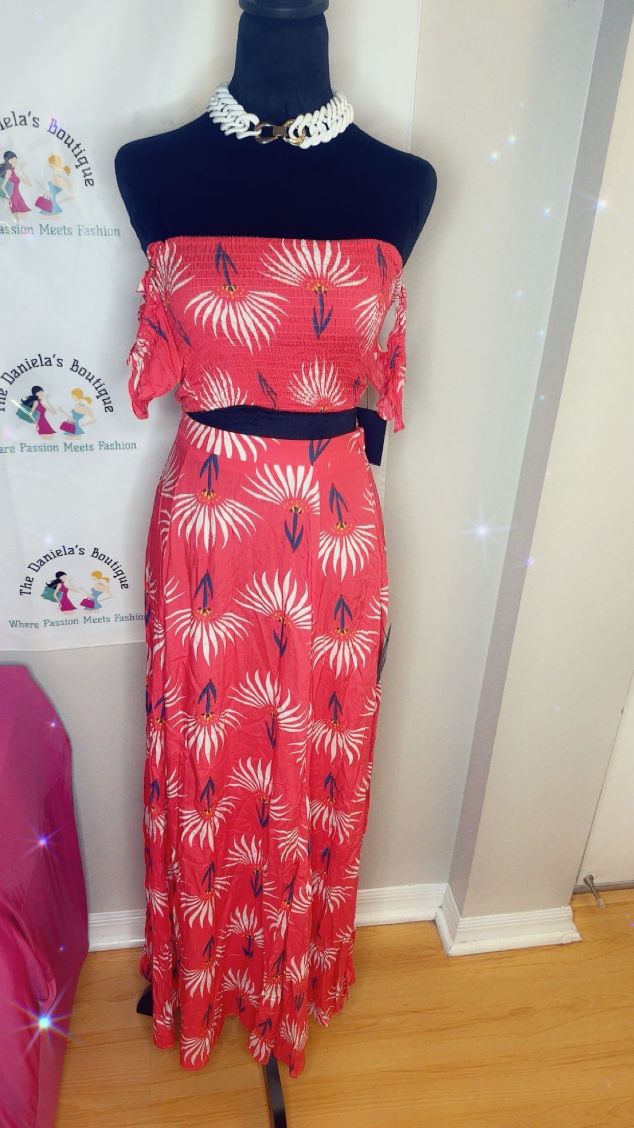 Two piece set